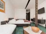 Standard Triple room with balcony