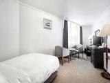 Standard Quadruple room with view
