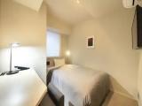Corner Single room
