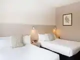 Deluxe Sextuple room with balcony