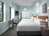 Superior Double room with city view