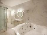 Double Suite with land view