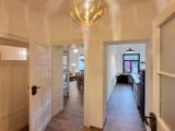 Deluxe Quadruple Basement Apartment