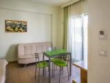 1 Bedroom Apartment with garden view