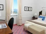 Standard room with partial sea view