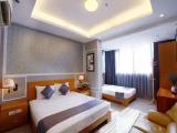 Suite with city view