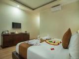 Double Suite with pool view