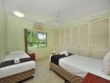 3 Bedrooms Cottage with balcony
