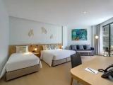 Family Pool Access Triple room