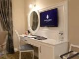 Deluxe room with city view