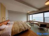 Bed in Dorm with ocean view
