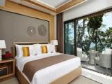 2 Bedrooms Club Suite with balcony and with ocean view