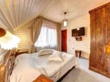 4 Bedrooms Cottage
