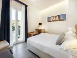 Deluxe Quadruple room with balcony