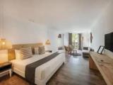 Superior Double room with balcony and seafront