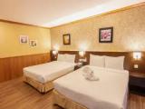 Deluxe Double room with city view