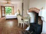 Junior Suite with pool view