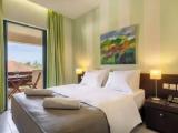 Standard room with balcony and with garden view