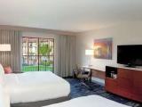 Standard room with pool view