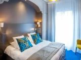 Standard room with city view