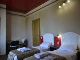 2 Bedrooms Standard Family room with balcony