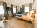 Deluxe Suite with sea view