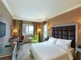 Double room with partial sea view