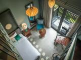 Premier Family room with balcony