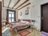 Standard Triple room with sea view
