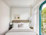 Essential Double room with balcony