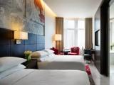 Deluxe Quadruple room with city view