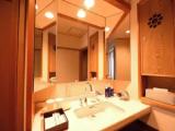 Suite with garden view