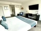 Double room with balcony and with city view