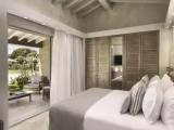 Suite with laguna view