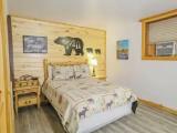 2 Bedrooms Standard Family Basement room with view