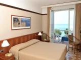 Standard room with sea view