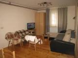 4 Bedrooms Cottage with balcony