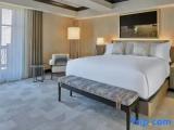 Standard Double room with partial view