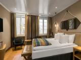 Solo Up Double room