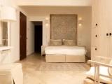 2 Bedrooms Villa