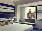 Superior room with city view