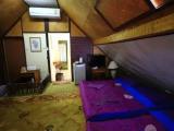 Standard Sextuple Family room with balcony