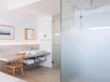 Double room with partial sea view