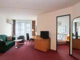 1 Bedroom Single Suite