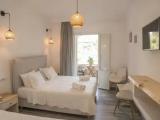 Standard Triple room with balcony and with garden view