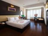 Deluxe Double room with city view