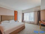 Suite with balcony and with sunrise view