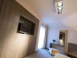 2 Bedrooms Suite with balcony