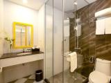 Deluxe Twin room with city view