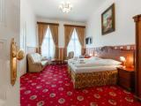 Deluxe Double Suite